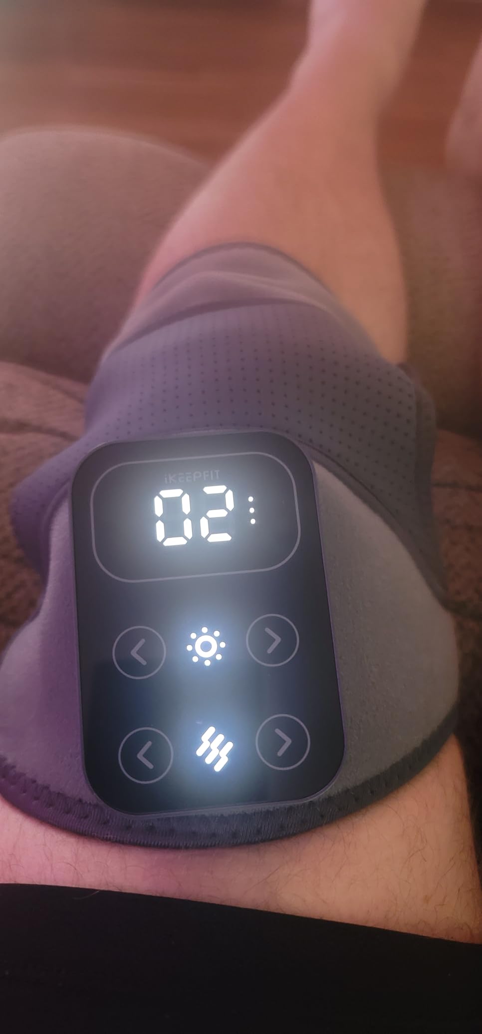 IKEEPFIT Cordless Knee Massager with Heat Vibration for Pain Relief, MAXwarm 4.0 [2026 Upgraded] - Electric Heated Knee Brace with 5 Heat Levels and 3 Massage Mode, Gifts for Men Women (Grey, Pair) customer photo 2