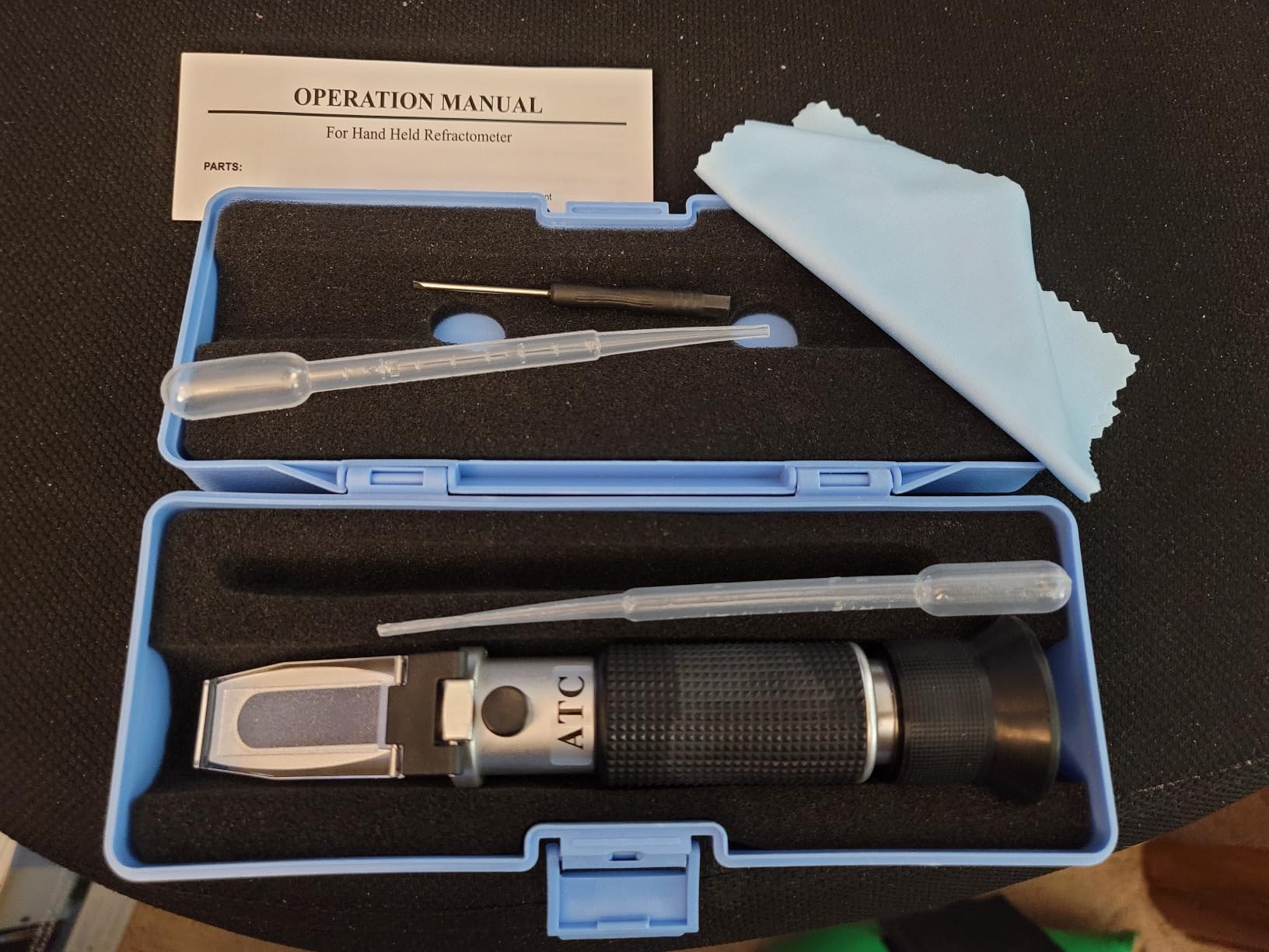 Brix Refractometer with Dual Scale - Specific Gravity & Brix, High Precision Handheld Refractometer Hydrometer with ATC for Beer Brewing Wine Making, Home Brewing Kit customer photo 1