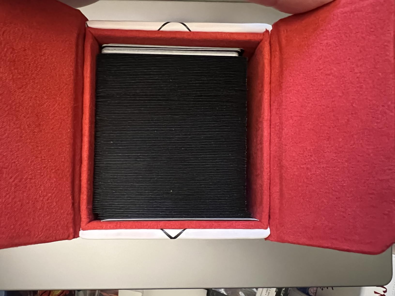 SleeveChief - China To Go! Trading Card Deck Box | Vegan Leather & Holo Design | MTG Commander Deck Box & for ALL Other Trading Card Games | Fits 100 Double Sleeved Cards customer photo 1