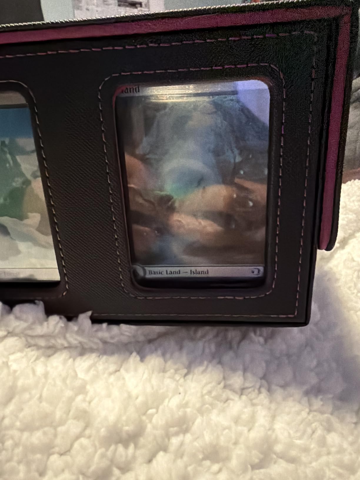 Kabinka Trading Card Storage Box with Commander Display, 5-Row Deck Case with Removable Lid; 3900+ Card Deck Box for MTG TCG Sports Card, 5 Top Loaders, 5 Stoppers, 48 Dividers, 1 Dice Tray customer photo 1