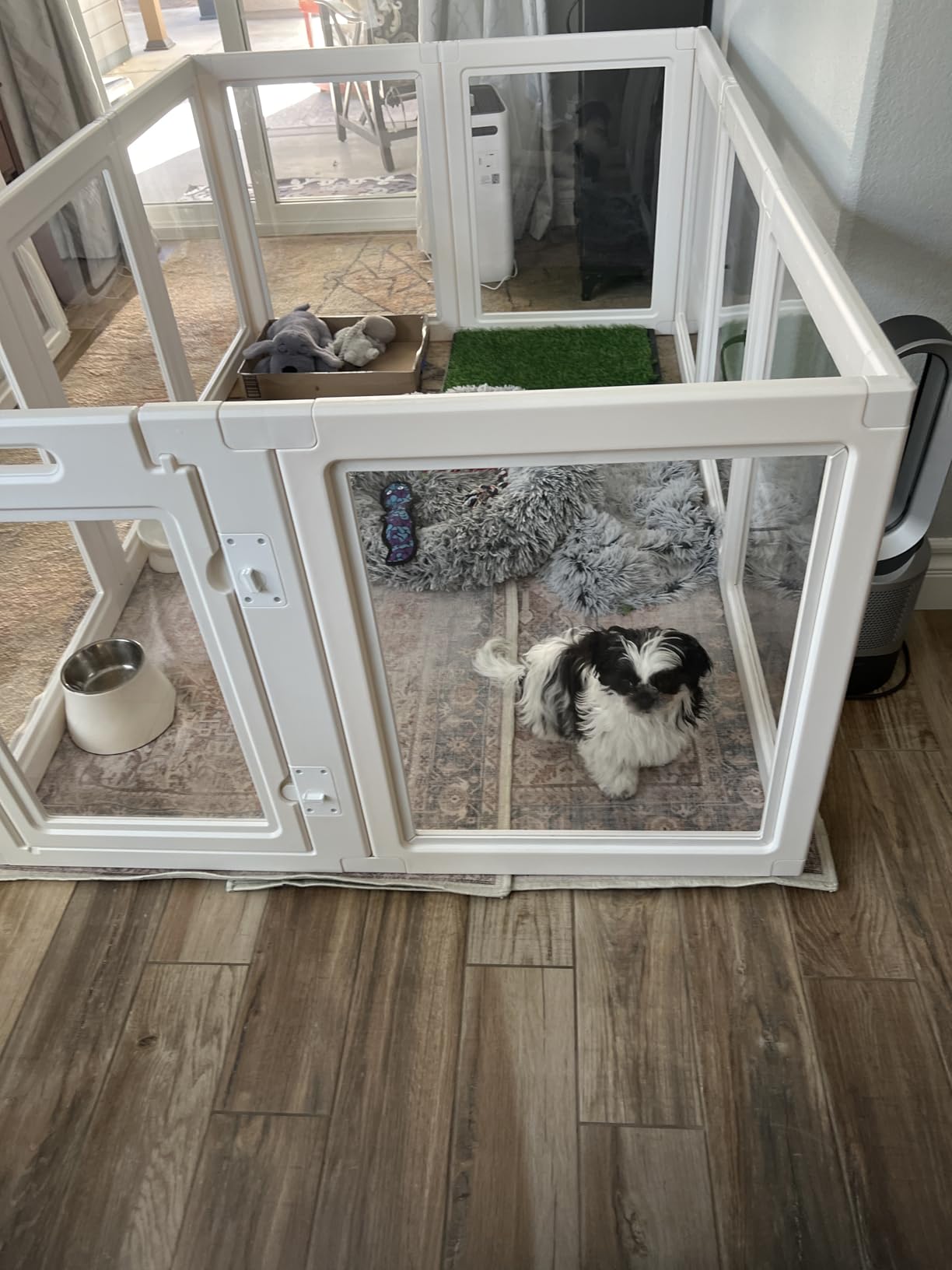 FXW AuraSpace Acrylic Indoor Dog Playpen for Puppies and Small Dogs, 24 Inch, 12 Panels, Black customer photo 2