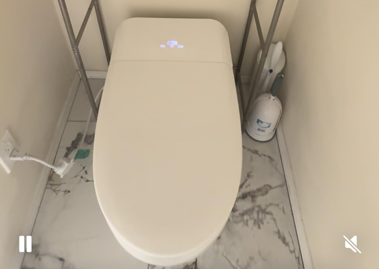 TDH Luxury Smart Toilet, Heated Seat with Warm Water Sprayer & Dryer, Walk Away Auto Flush and Close, One Piece Toilet for Bathrooms with Remote Control customer photo 2