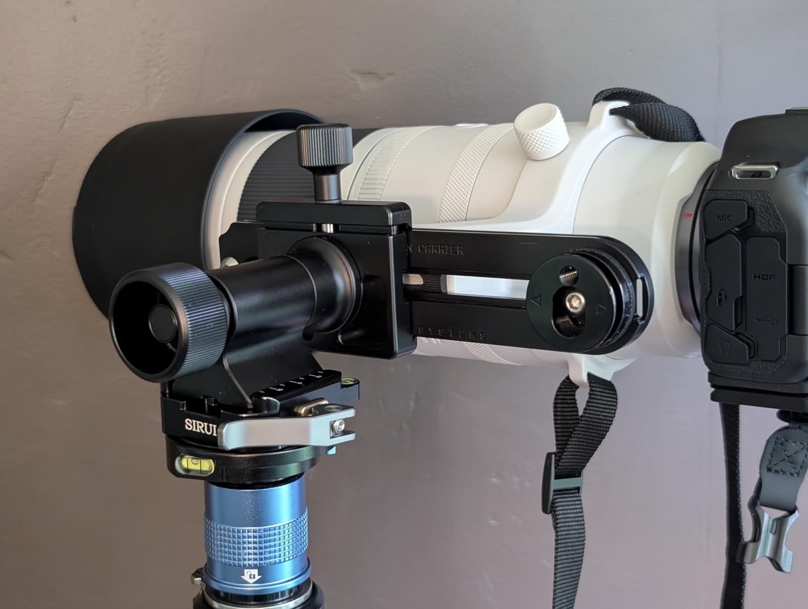 Monopod Gimbal Head with Arca-Swiss Dovetail Quick Release Plate | Rapid Side-Saddle Tilt Adjustment for Telephoto Lenses | Tripod Mount | Professional Photography & Video Gear for DSLR/Camcorders customer photo 1