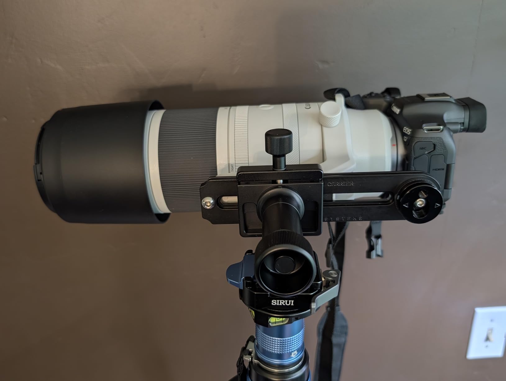 Monopod Gimbal Head with Arca-Swiss Dovetail Quick Release Plate | Rapid Side-Saddle Tilt Adjustment for Telephoto Lenses | Tripod Mount | Professional Photography & Video Gear for DSLR/Camcorders customer photo 2