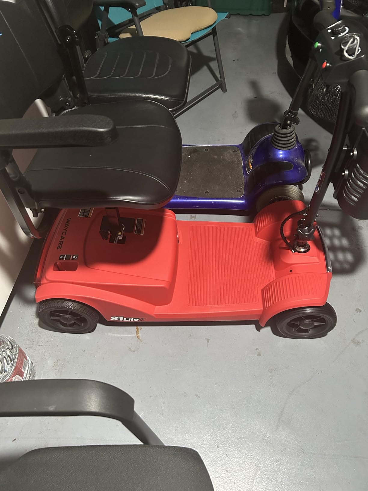 WayCare 15-25 Miles Long Range Mobility Scooter, Weight Capacity 300 LBS+ Powered Mobility Scooters for Seniors, Compact Duty Mobile for Travel with LED Headlight and Detachable Basket customer photo 2