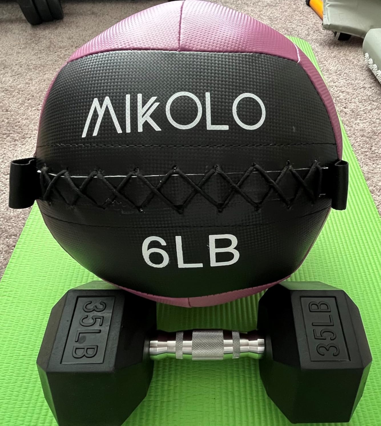 Mikolo Medicine Ball, Wall Ball,Soft Medicine Ball Set,Slam Ball for Core Training, Strength Workouts -Multi-Weight 10lbs 20lbs Exercise Balls for Home Gym, Functional Fitness customer photo 2
