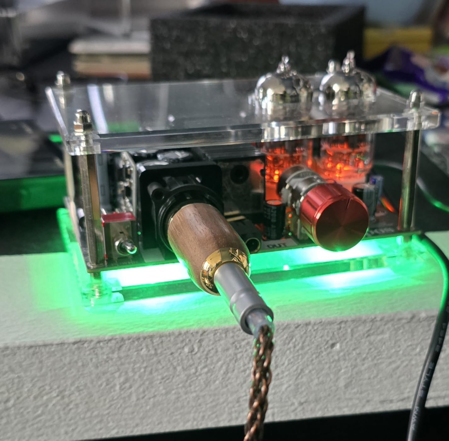 Apos Gremlin Headphone Amp Headphone Tube Amplifier,Class A Balanced Tube Amp,Replaceable Tubes 12au7,6922/XLR,4.4mm Balanced Interface.Amp for HiFi Desktop Speakers,Loved by Audio Enthusiasts customer photo 2