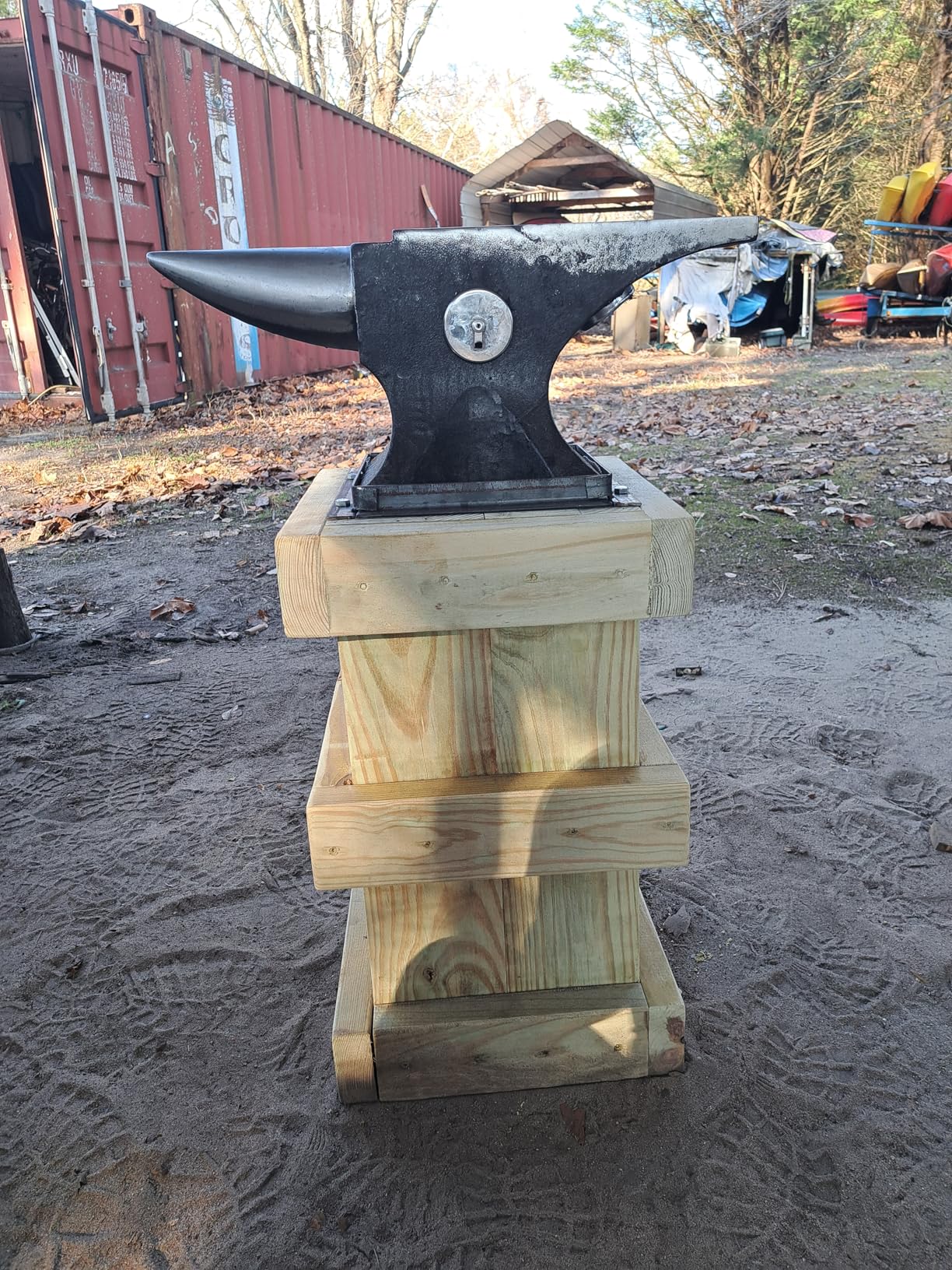 110Lbs Cast Steel Anvil,Single Horn Anvil,High Hardness Round Horn Anvil Blacksmith with Large Countertop and Stable Base,Metalsmith Tool for Bending and Shaping,Black customer photo 2