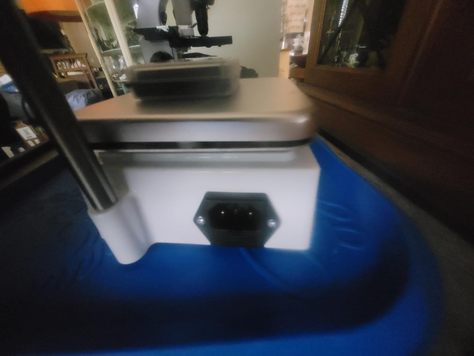 300℃/ 572℉ Magnetic Stirrer Hot Plate 2L Heated Mixer 2000RPM Lab Stirring W/Support Stand,Stir Bar Recycler Set(Non Digital) customer photo 2