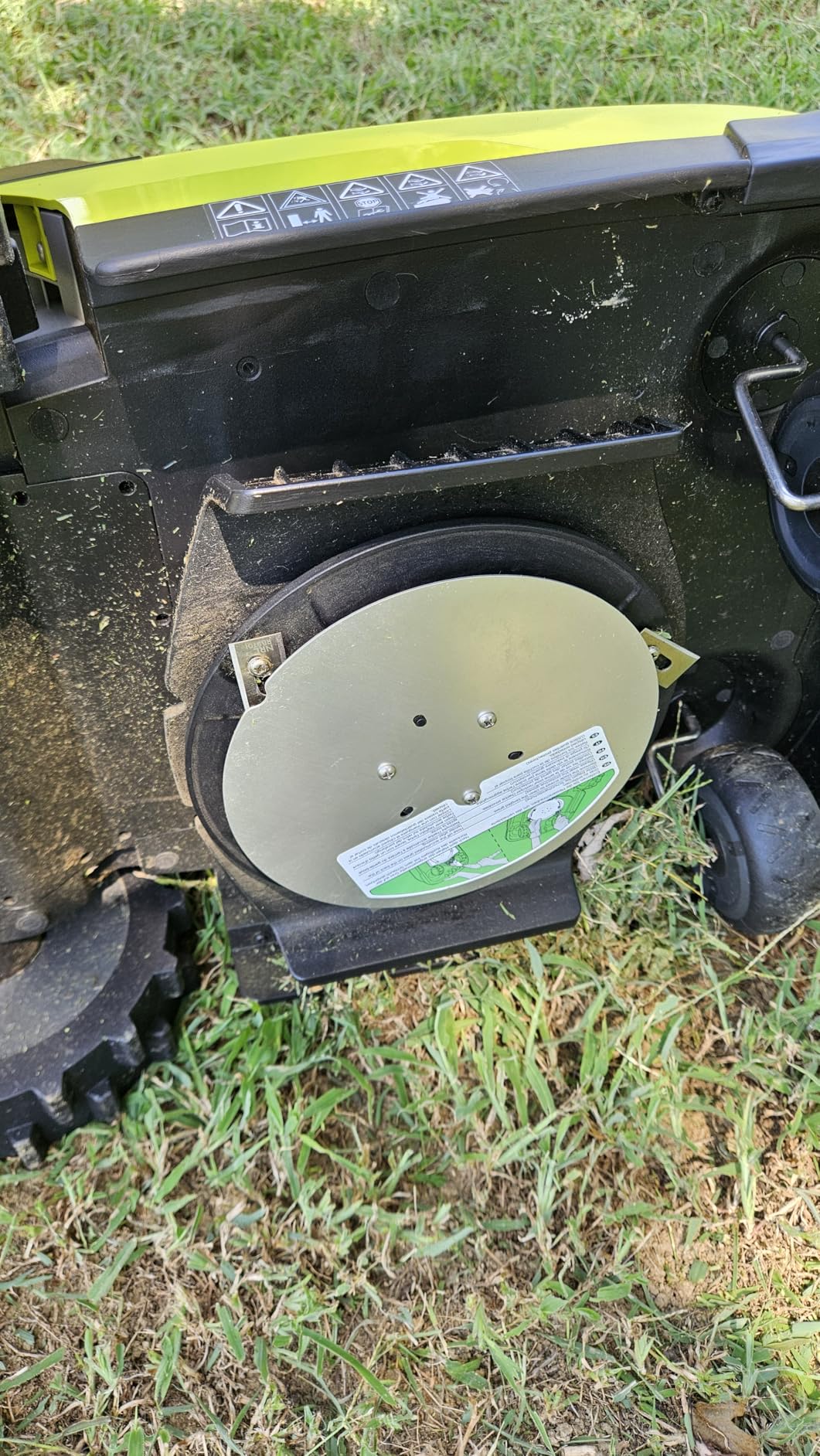 Robot Lawn Mower, RTK+AI Vision Robot Mower for Accurate Navigation & Obstacle Avoidance, No Perimeter Wire, Smart APP Control, Automatic Grass Cutting for Large Lawns, 55% Slopes, 52dB Quiet customer photo 2