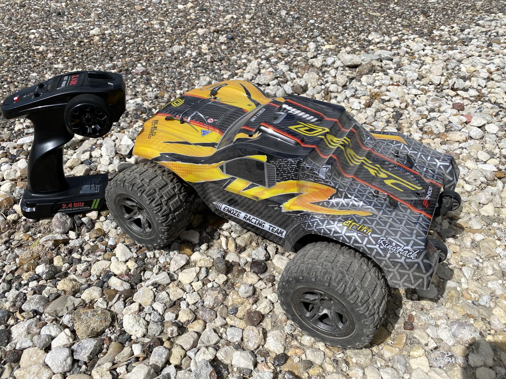 DEERC 308E Brushless Fast RC Cars for Boys & Adults, 55KM/H, 1:18 Off-Road RC Truck, All Terrain 4x4 Racing Mecha Car, 50 Mins, Waterproof Remote Control Monster Truck, Compatible with 3S Battery customer photo 2