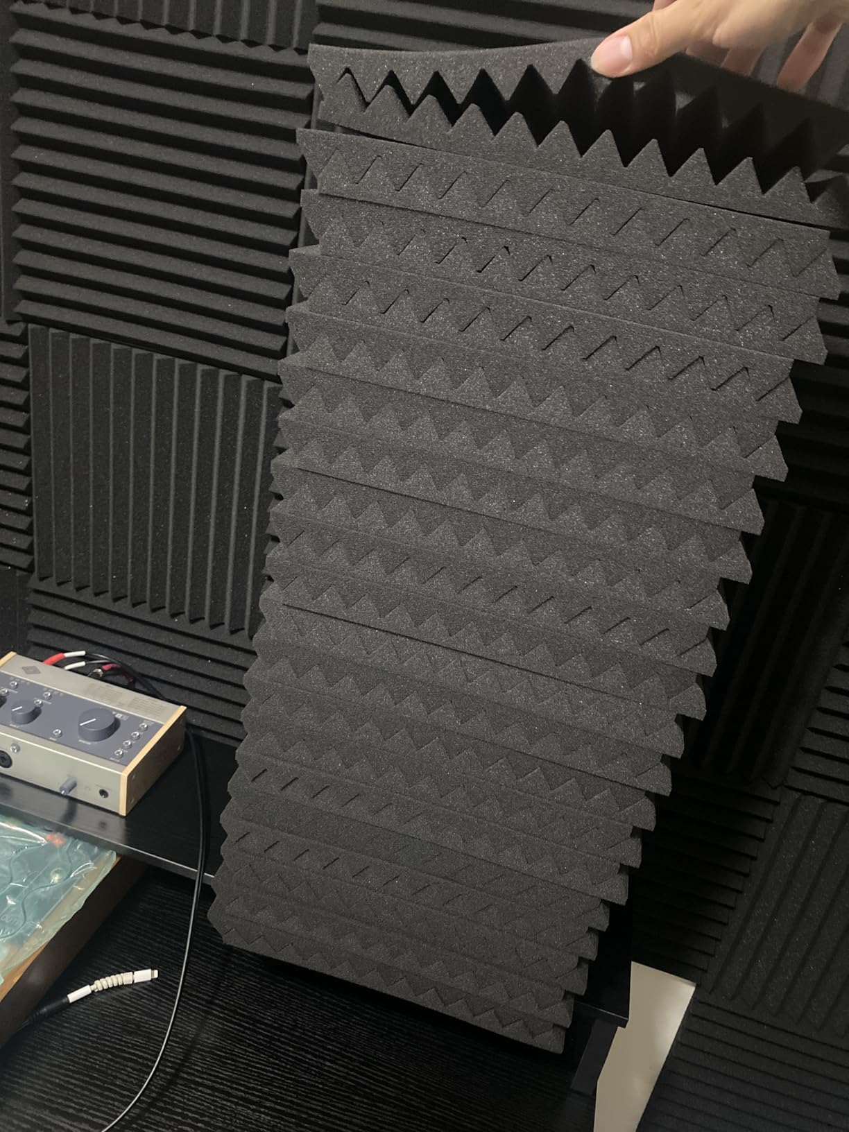 8 Pack - Bass Traps Acoustic Foam Corner, 9.8x9.8 * 4.7