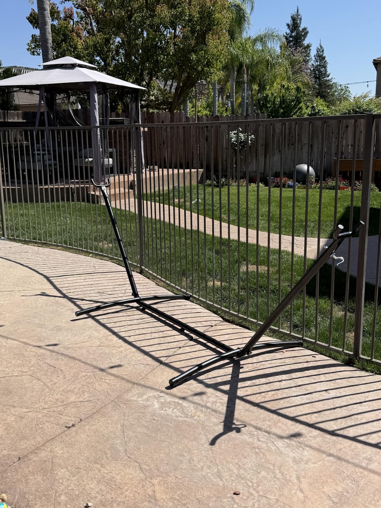 SZHLUX Hammock Stand Only, Heavy Duty Hammock Stand, Portable Steel Stand Only for Outdoor Patio or Indoor, 450LBS Weight Capacity customer photo 1