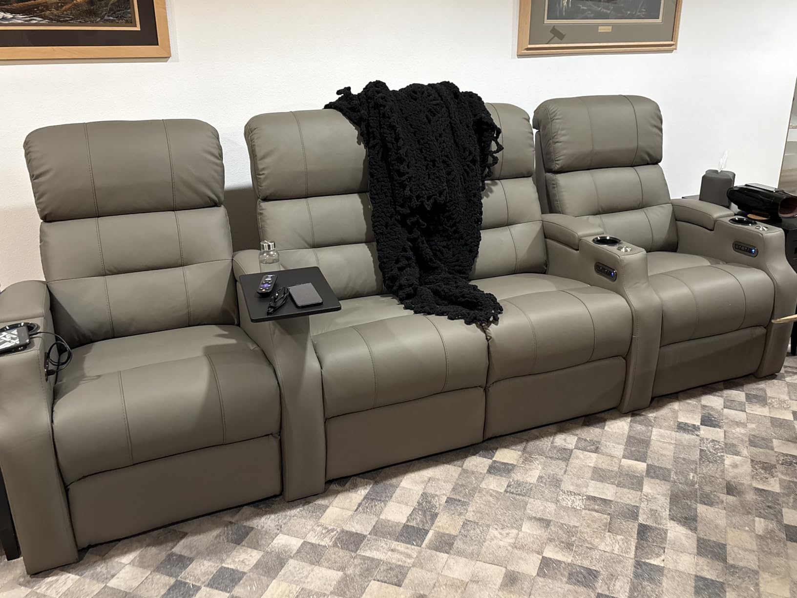 Weilianda Home Theater Seating, Top Grain Leather Sectional Seats Recliner Chair, Zero Gravity Reclining Sofa with Power Headrest 7 Colors Ambient Lighting USB C Charge Row of 3 Black customer photo 2