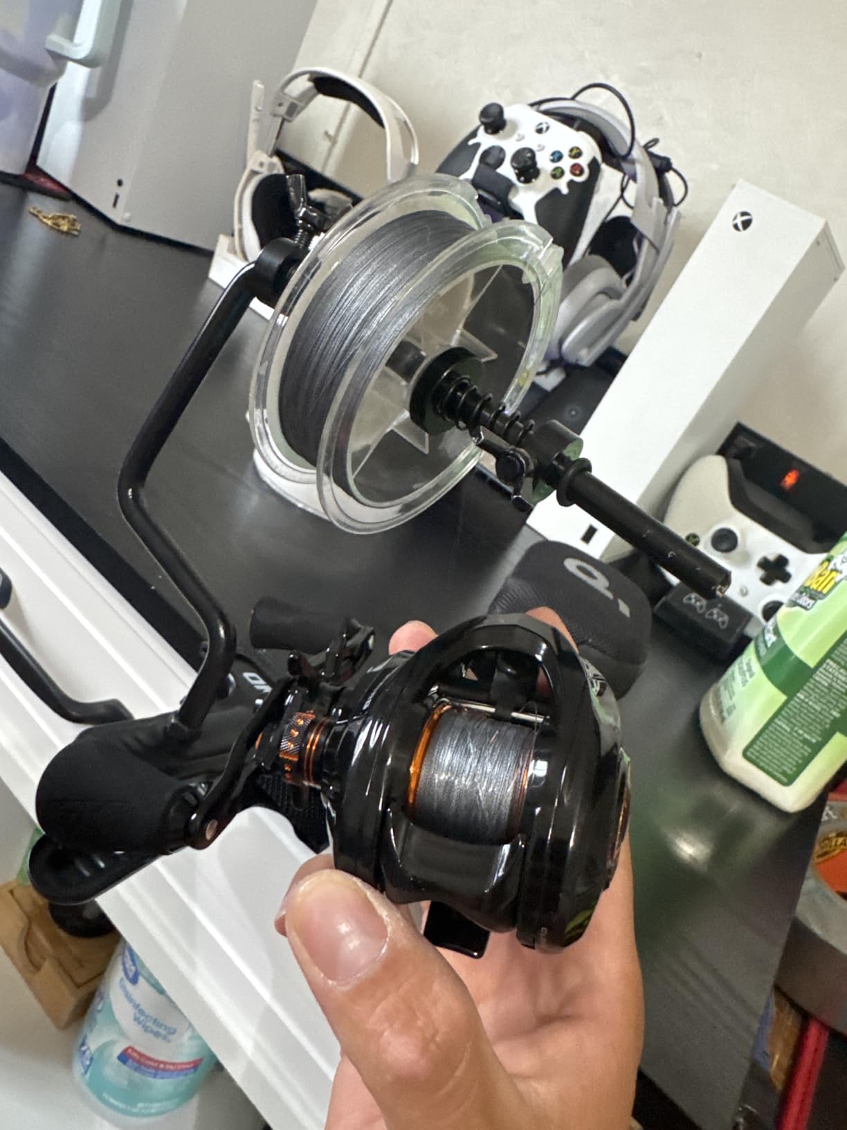 Beyond Braid EZ Fishing Line Spooler - Portable Table Mounted Reel Spooler for Spinning & Baitcasting Reels - Adjustable to Fit Multiple Size Spools of Fishing Line customer photo 1