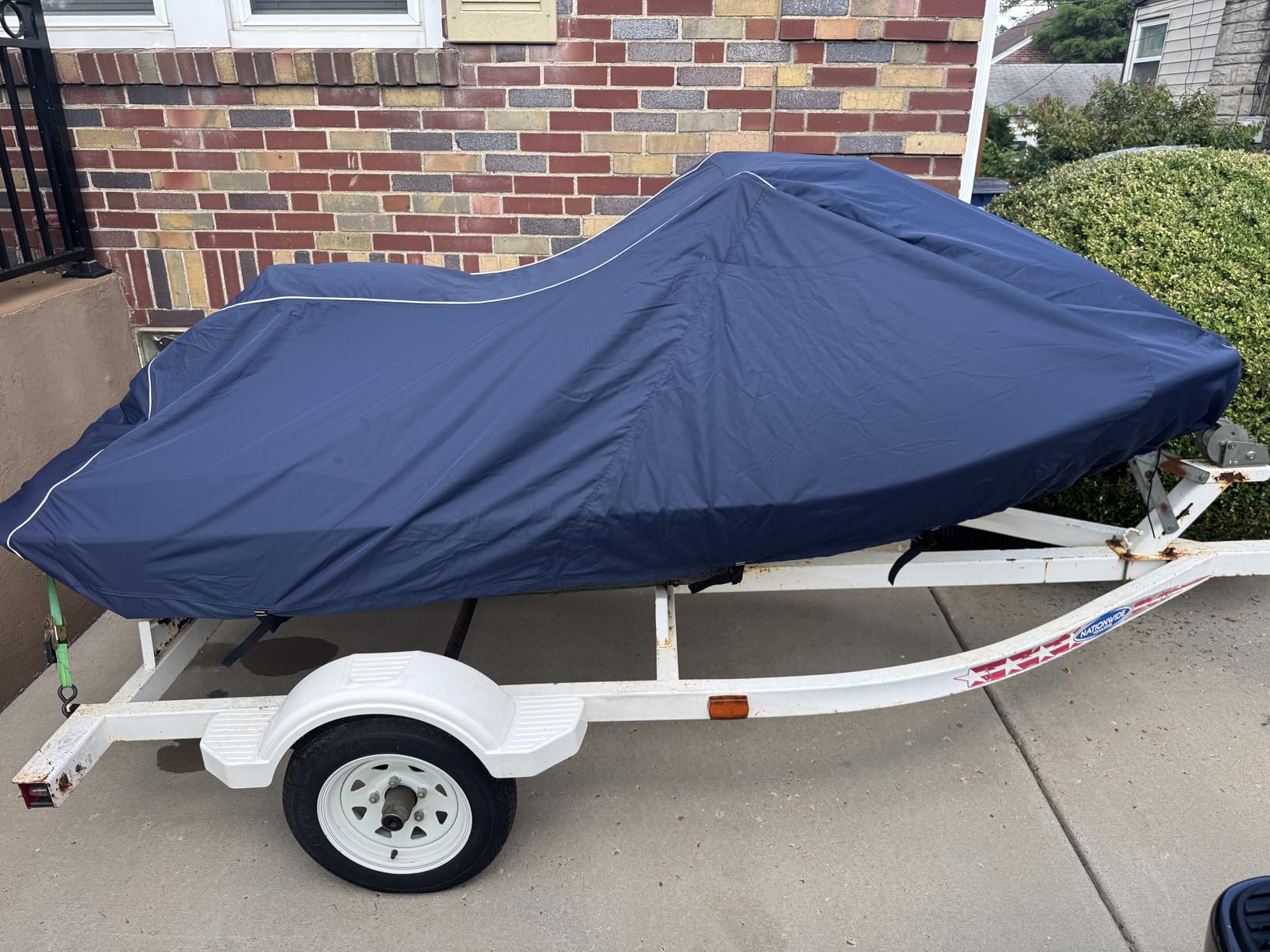 Upgraded Fade and Crack Resistant Trailerable Jet Ski Cover, Heavy-Duty Waterproof and UV Protection PWC Cover,Jetski Watercraft Cover with Reflective Strips Black Fits from 103