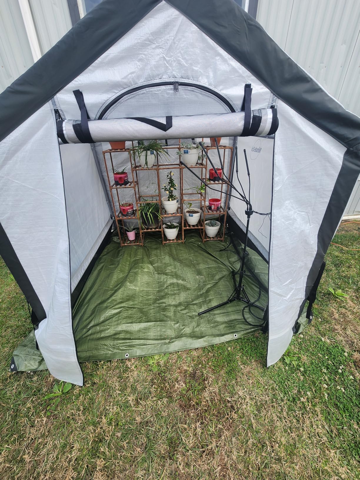 Miracle-GRO 6' x 6' x 6' Outdoor Mini Walk-in Greenhouse Plant Tent, All-Season Small Walk-in Plant Growth Accelerator with UV-Treated Fabric Cover and Zippered Panels, Clear customer photo 2