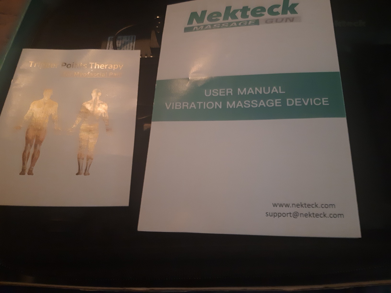 Nekteck Knee Massager with Heat - Cordless Heated Knee Brace with Vibration for Pain Relief, Rechargeable Knee Heating Pad with 5 Heat Levels and 3 Massage Mode, Ideal Gift for Mom Dad customer photo 2