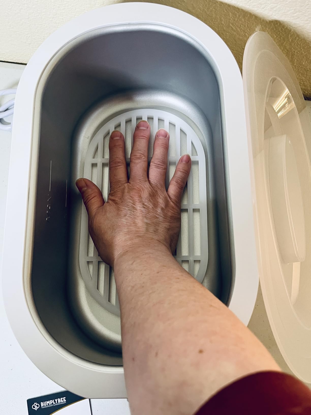 BUMPLYBEE 7000ml Paraffin Wax Machine for Hand and Feet - Hand Wax Paraffin Machine with 10pcs Aloe Vera Paraffin Bath Refills, Moisturizing and Exfoliating customer photo 2