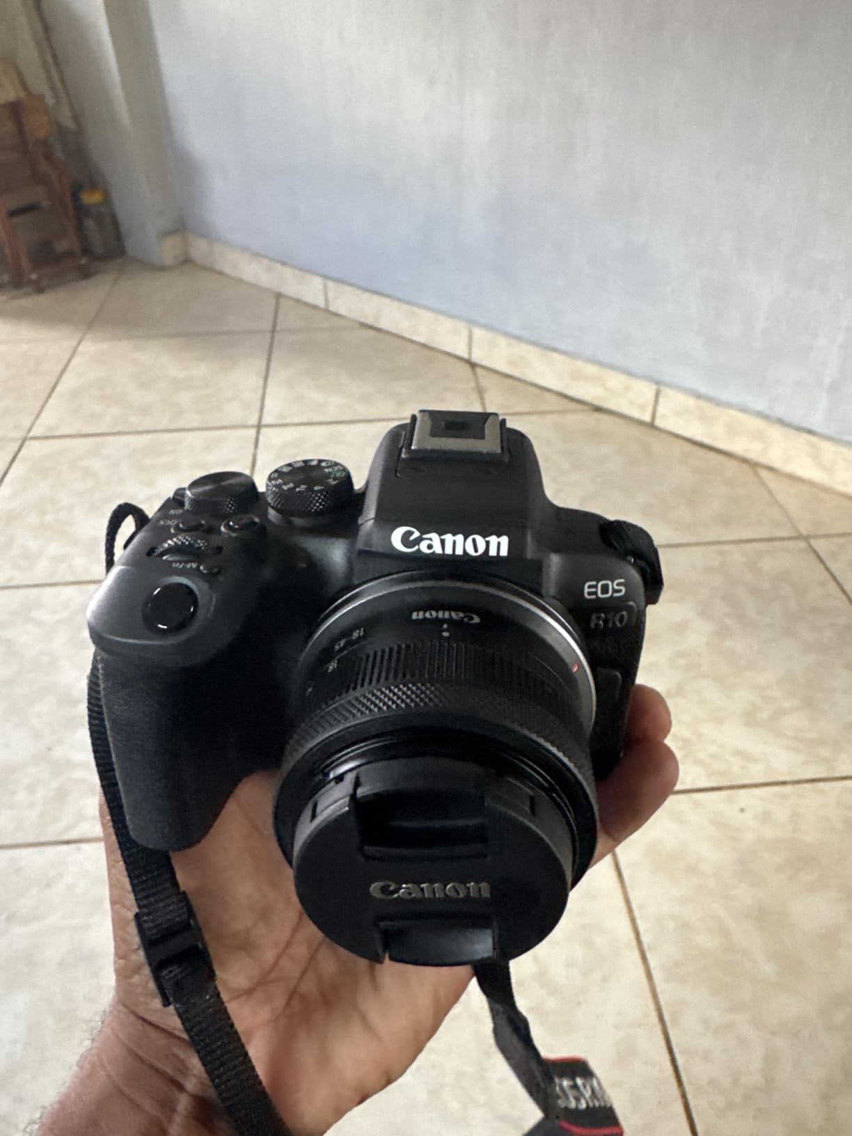EOS R10 Mirrorless Camera Kit with RF-S 18-45mm Lens | 24.2MP APS-C, 4K Video, Dual Pixel AF, 15fps Burst, Perfect for Beginner Photographers & Vloggers (5331C009) + 64GB Card + Shoulder Bag customer photo 1