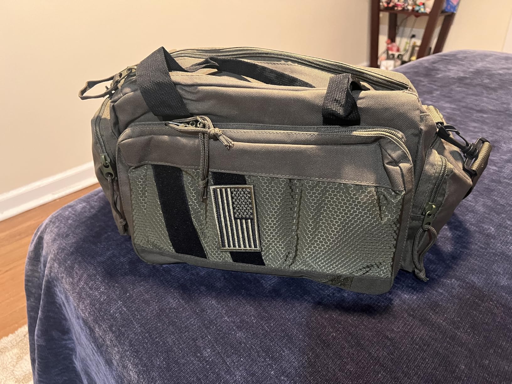 Range Bag - Tactical Gun Bag for Handguns, Pistols and Ammo. Padded Shooting Duffle Bag for Hunting, Sport customer photo 1