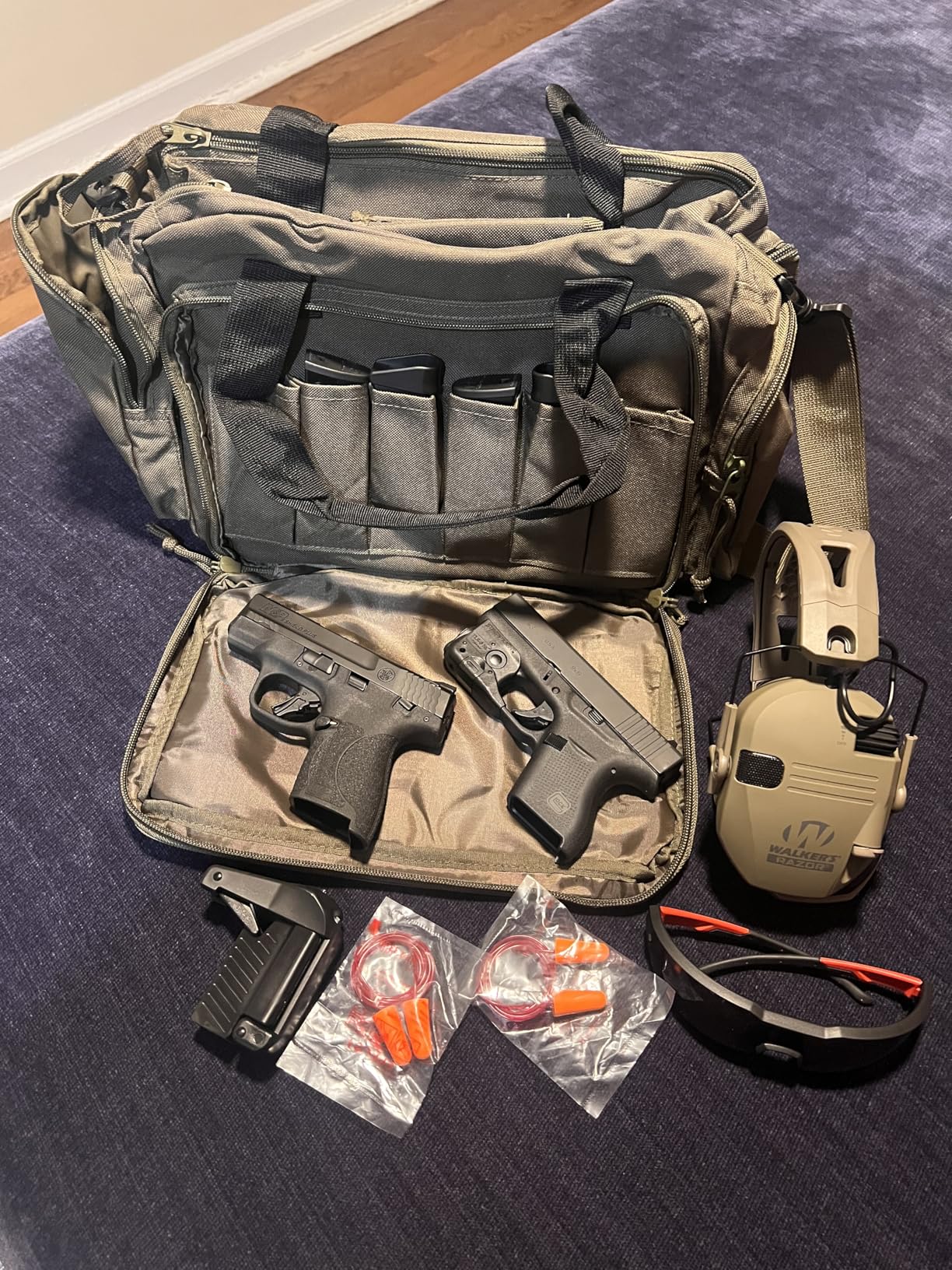 Range Bag - Tactical Gun Bag for Handguns, Pistols and Ammo. Padded Shooting Duffle Bag for Hunting, Sport customer photo 2