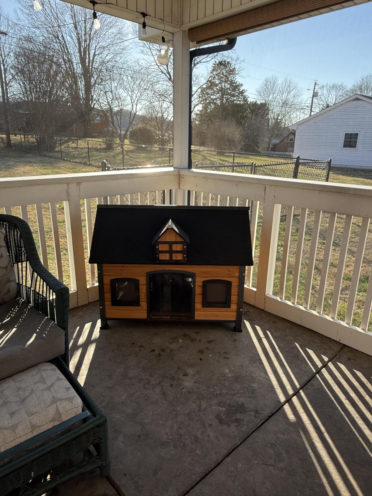 Gutinneen Extra Large Heated Dog House for Outside XL Insulated Dog House Outdoor Weatherproof with Safe Heating Pad, 6-Sided Thermal Liner, Chew-Proof Metal Frame for Medium to Large Dog Breeds customer photo 1