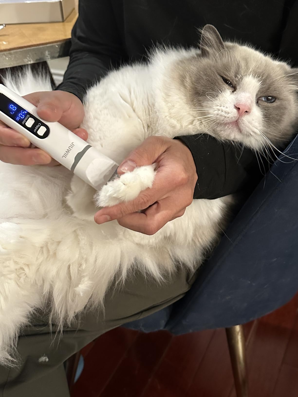 Dog Clippers for Grooming, 4 in 1 Dog Grooming Kit Hair Clipper with LCD Display, Dog Trimmer for Grooming, Dog Hair Trimmer for Paw Nail Grinder,Shaver Grooming Supplies for Pet Cats Dogs customer photo 2