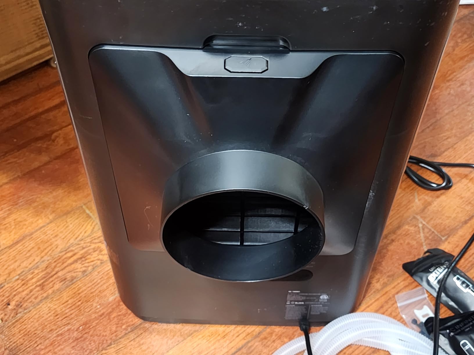 AC Infinity HYDRONE 7, Smart Plant Dehumidifier, Humidity VPD Control, 10 Drying Levels, Precise Rotary Motor, Dynamic AI Targeting, Effective in Hot/Cold Environments, up to 8x8 Grow Tents customer photo 2