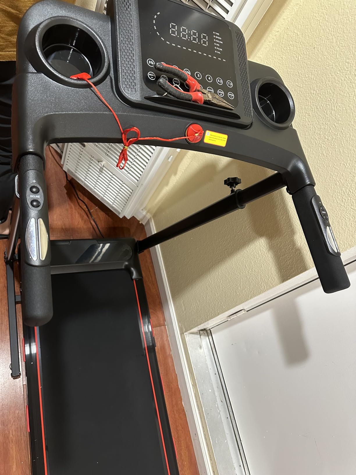 15% Auto Incline Treadmill for Home - Adjustable Height Handle Bar, Folding Treadmills 350LBS Weight Capacity, 3.5HP Heavy Duty Treadmills with Console, Portable Treadmill Running Machine customer photo 2