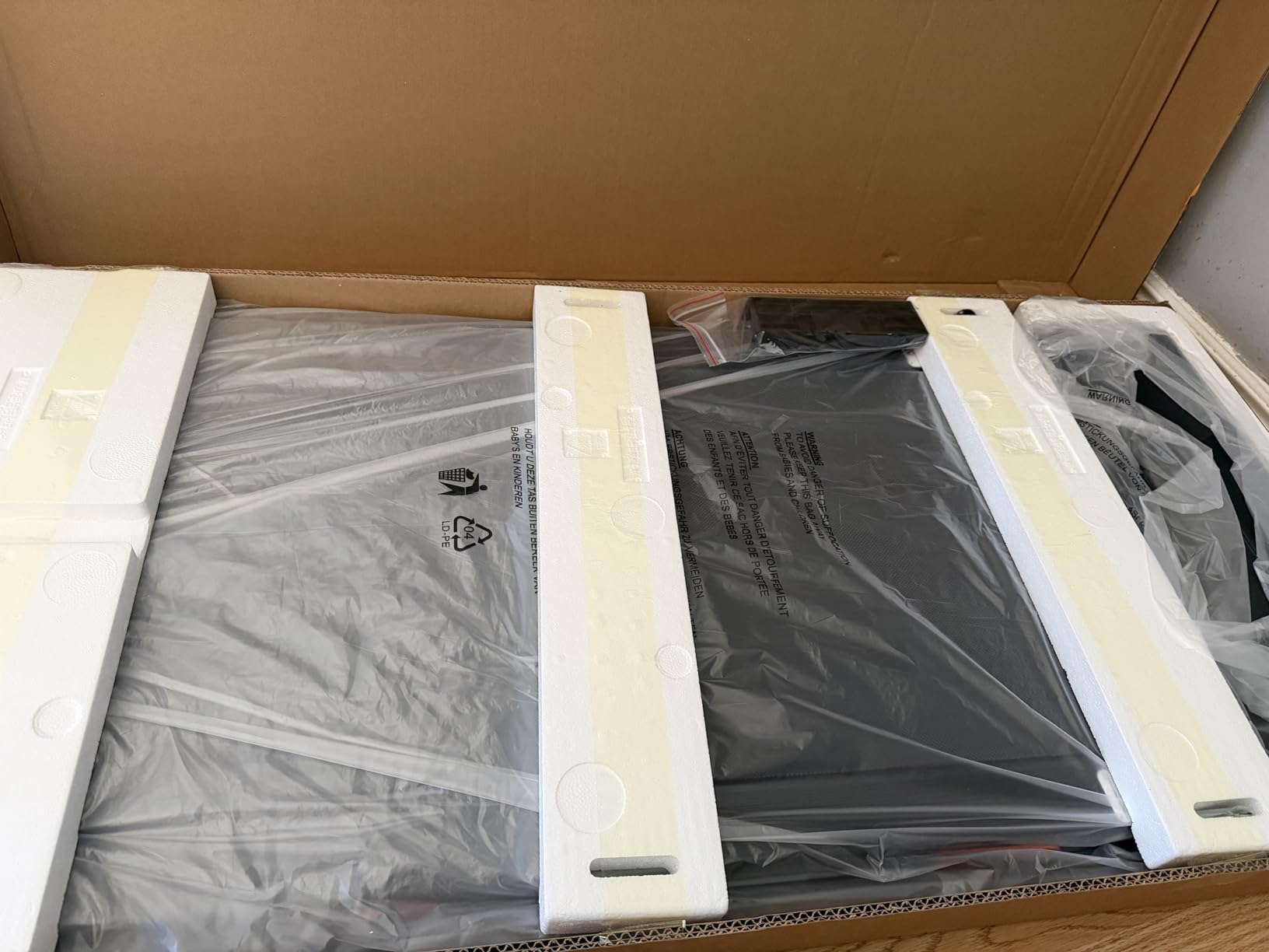 16% Treadmills for Home with Handle, 3 in 1 Portable Treadmill with Incline, Foldable Treadmill with Three Screen, 12 Preset Programs, 400Lbs customer photo 1