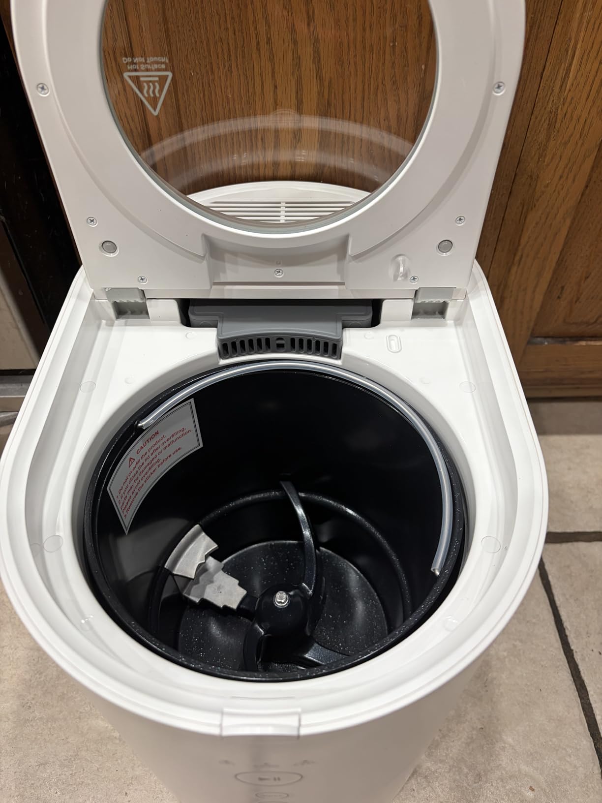 OK-255 Electric Composter for Kitchen, 5.5L Large Smart Countertop Compost Bin, Odorless, Quiet, Easy Clean, Turn Food Waste into Fertilizer, 2026 New Indoor Food Waste Compost Machine, White customer photo 1