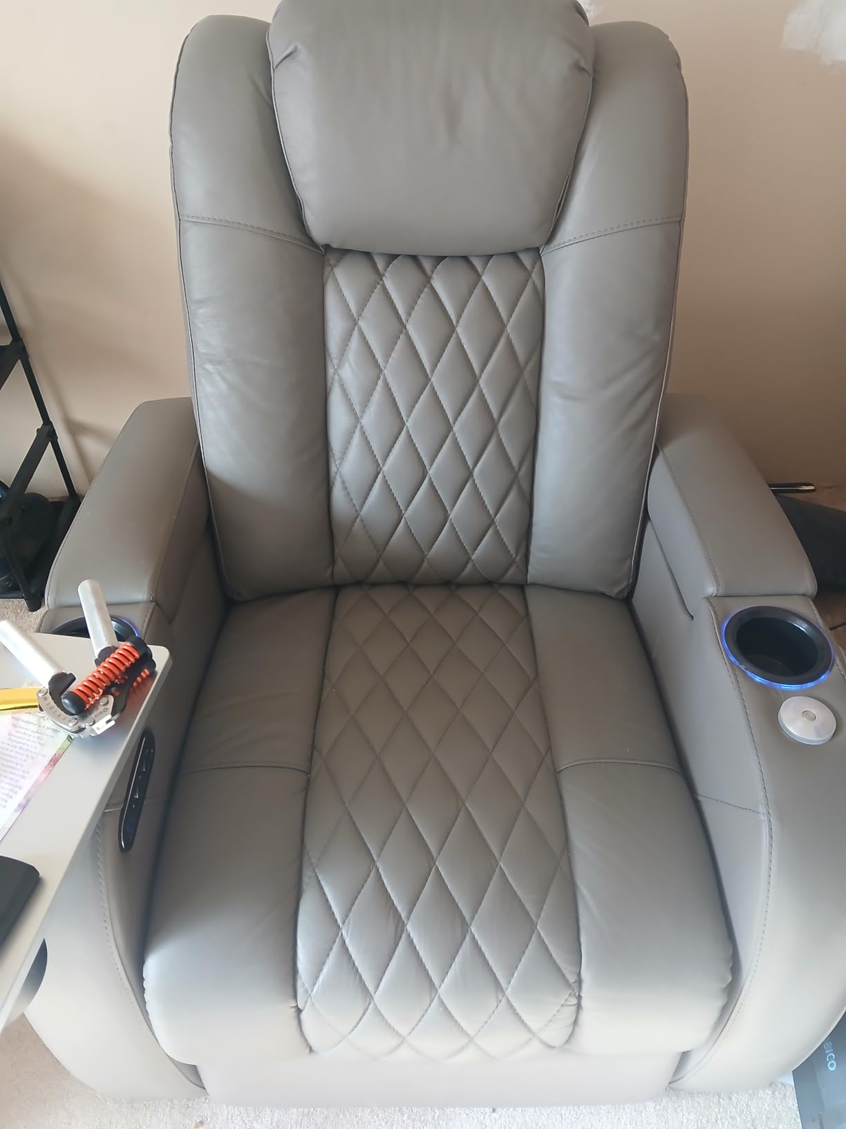 PBRO Home Theater Seating Genuine Leather Recliner Chair, Power Reclining & Headrest, USB A/C Charging Ports, Tray Table, Cup Holder Ambient Lighting Black Row of 5 customer photo 2