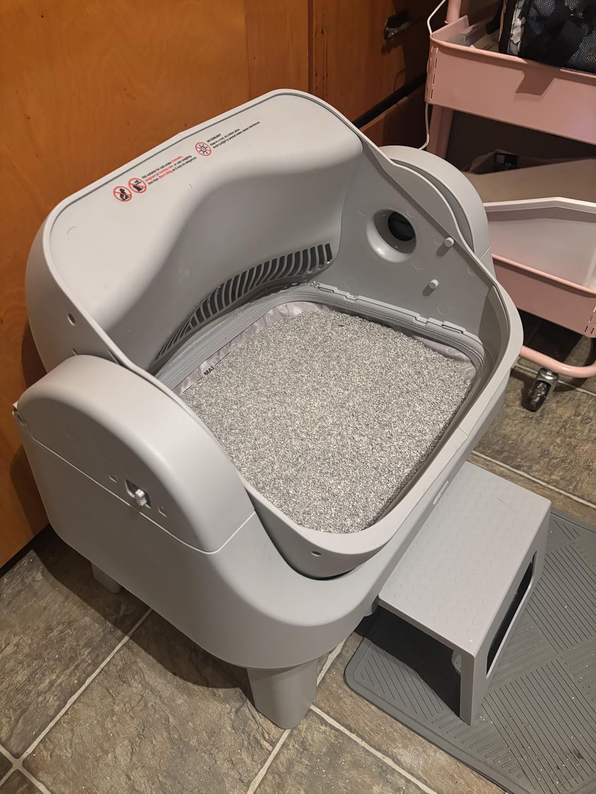 PetPivot Open Top Self Cleaning Cat Litter Box, Automatic Litter Box with 7 Pairs of Safety Sensors, Anti-Pinch Protection and Easy Access Step for Senior Cats, Dark Grey customer photo 2