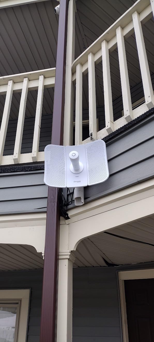 TP-Link Omada Point to Point Wireless Bridge Outdoor - 5GHz, 867Mbps, PtP, 15km Range, Gigabit Port, PoE Powered, Adapter Included, IP65 Weatherproof, Preconfigured, Plug&Play (Beam Bridge 5 UR KIT) customer photo 2