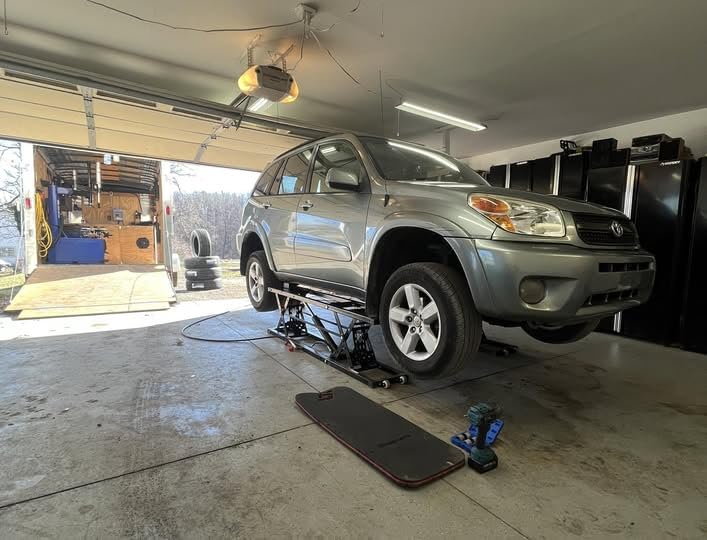 Albott 8000 LBS Portable Car Lift for Home Garage, Heavy-Duty Q355B Steel Vehicle Lift, Adjustable Height up to 27.4