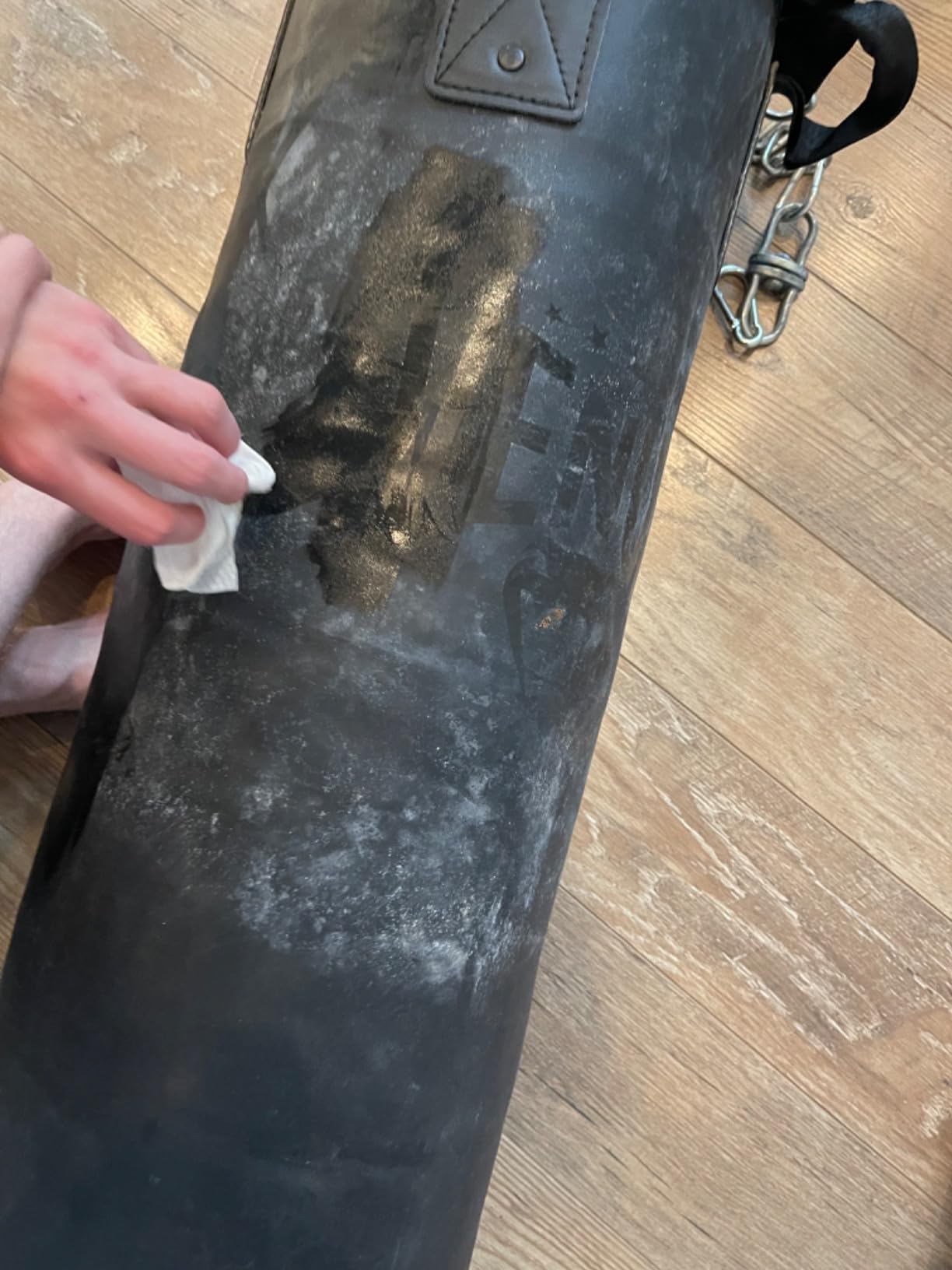 Venum Origins Punching Bag (Ceiling Mount Included) customer photo 2