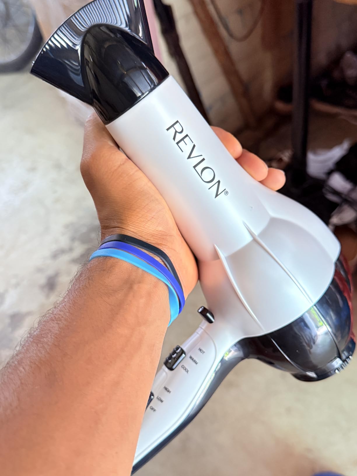 Revlon Shine Booster Hair Dryer | 1875W Smooth Blowout and Maximum Volume customer photo 1