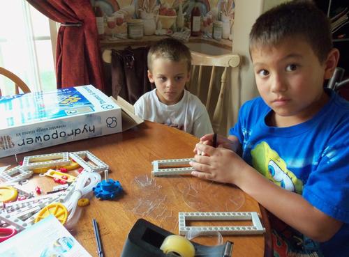 Thames & Kosmos Hydropower Science Kit | 12 Stem Experiments | Learn About Alternative & Renewable Energy, Environmental Science | Parents' Choice Recommended Award Winner customer photo 1