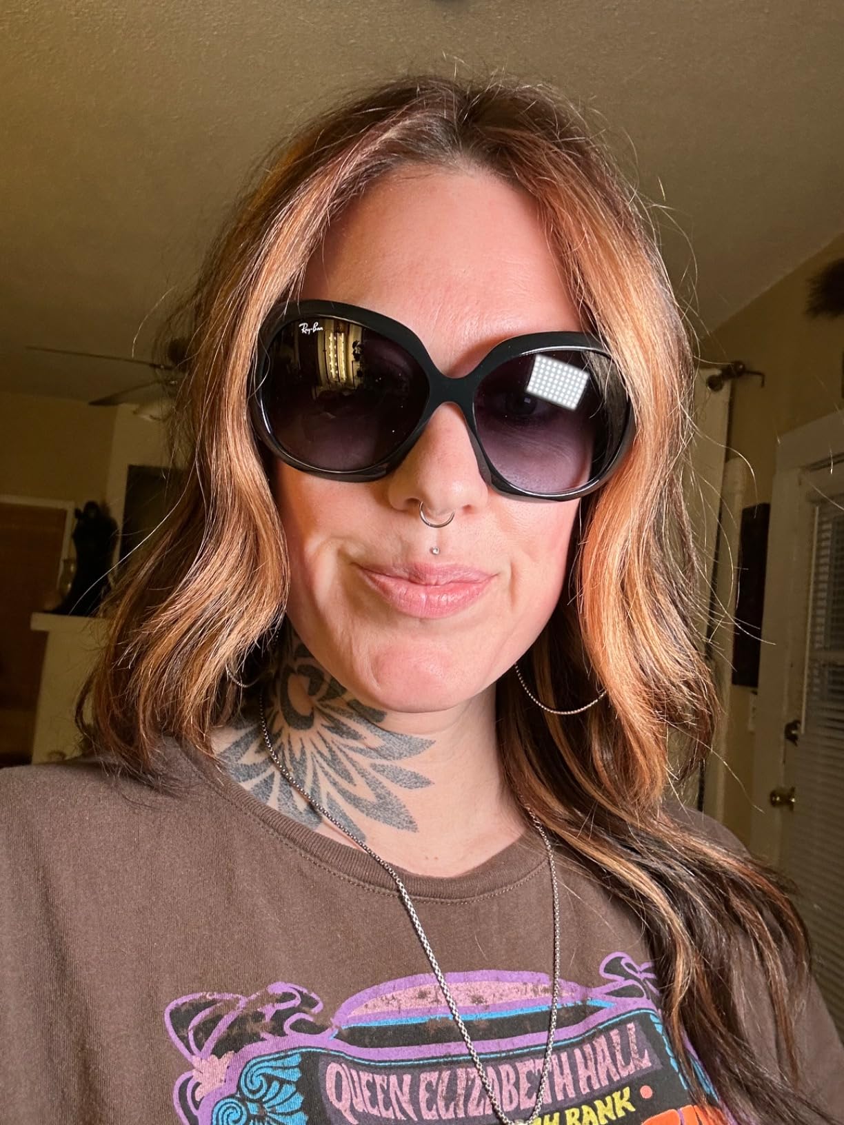 Ray-Ban RB4098 Jackie Ohh II Square Sunglasses for Men for Women customer photo 2