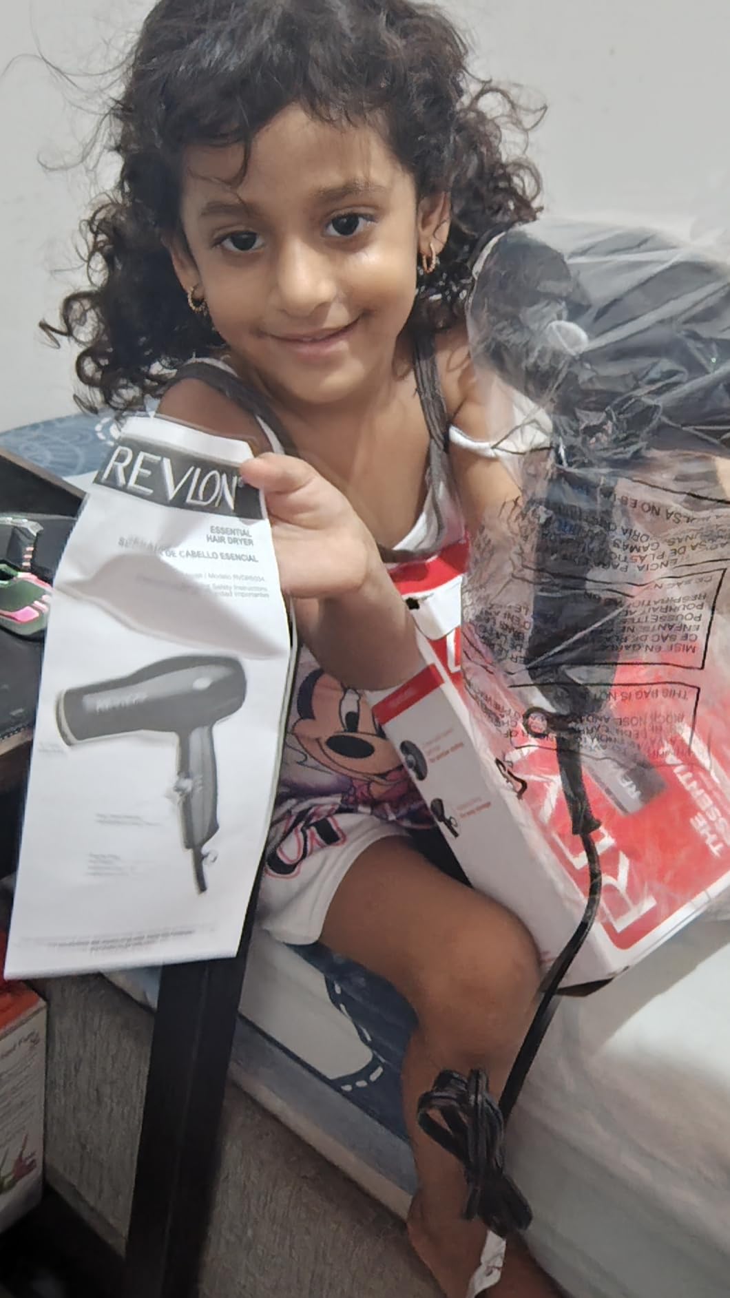Revlon Compact Hair Dryer | 1875W Lightweight Design, Perfect for Travel, (Black) customer photo 1