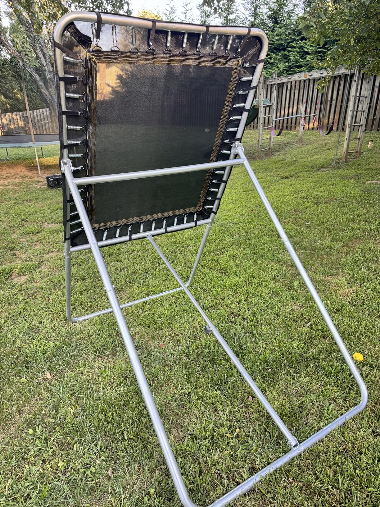Champion Sports Deluxe Lacrosse Target: Ball Return Bounce Back Net Set for Professional, College and Grade School Training & Drills customer photo 2