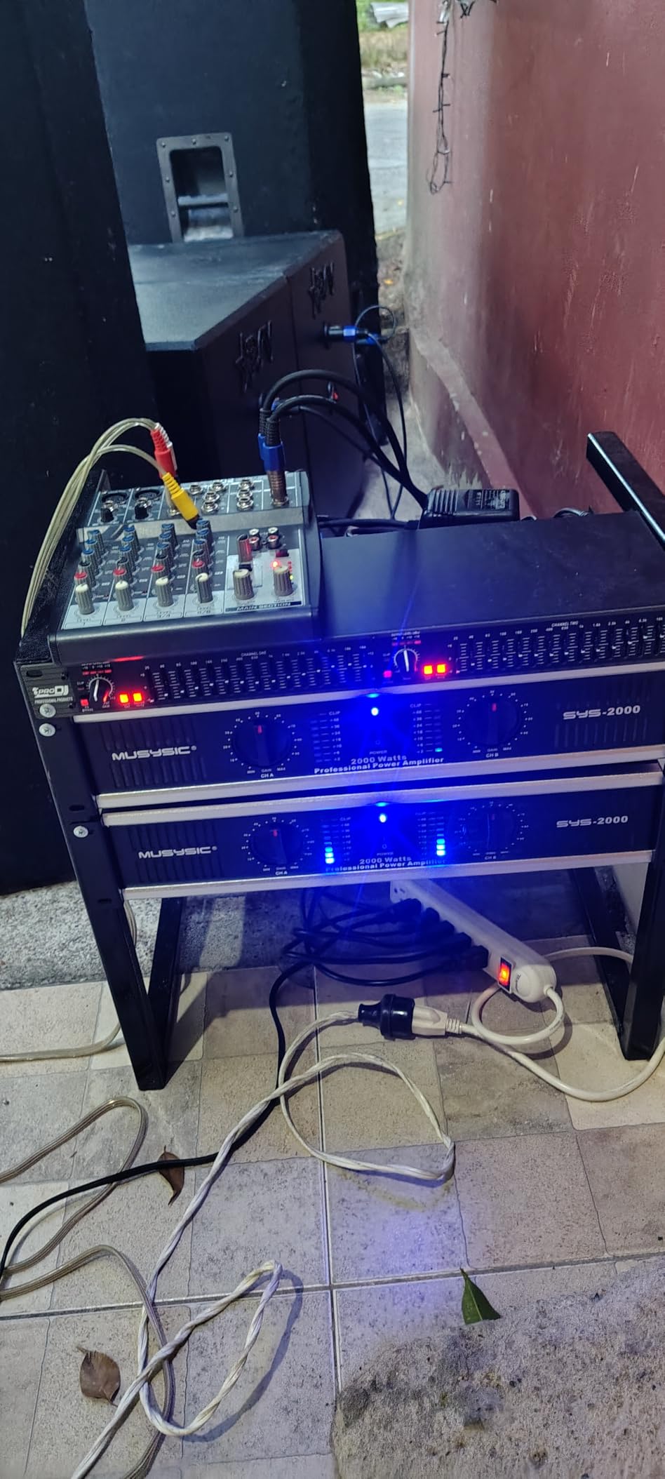 MUSYSIC Professional Power Amplifier 2 Channel 2000W - Home Audio Component Amplifiers for DJ, PA System, Speakers - High Quality Stereo Amp with Digital Audio Processing - Stereo XLR & 1/4