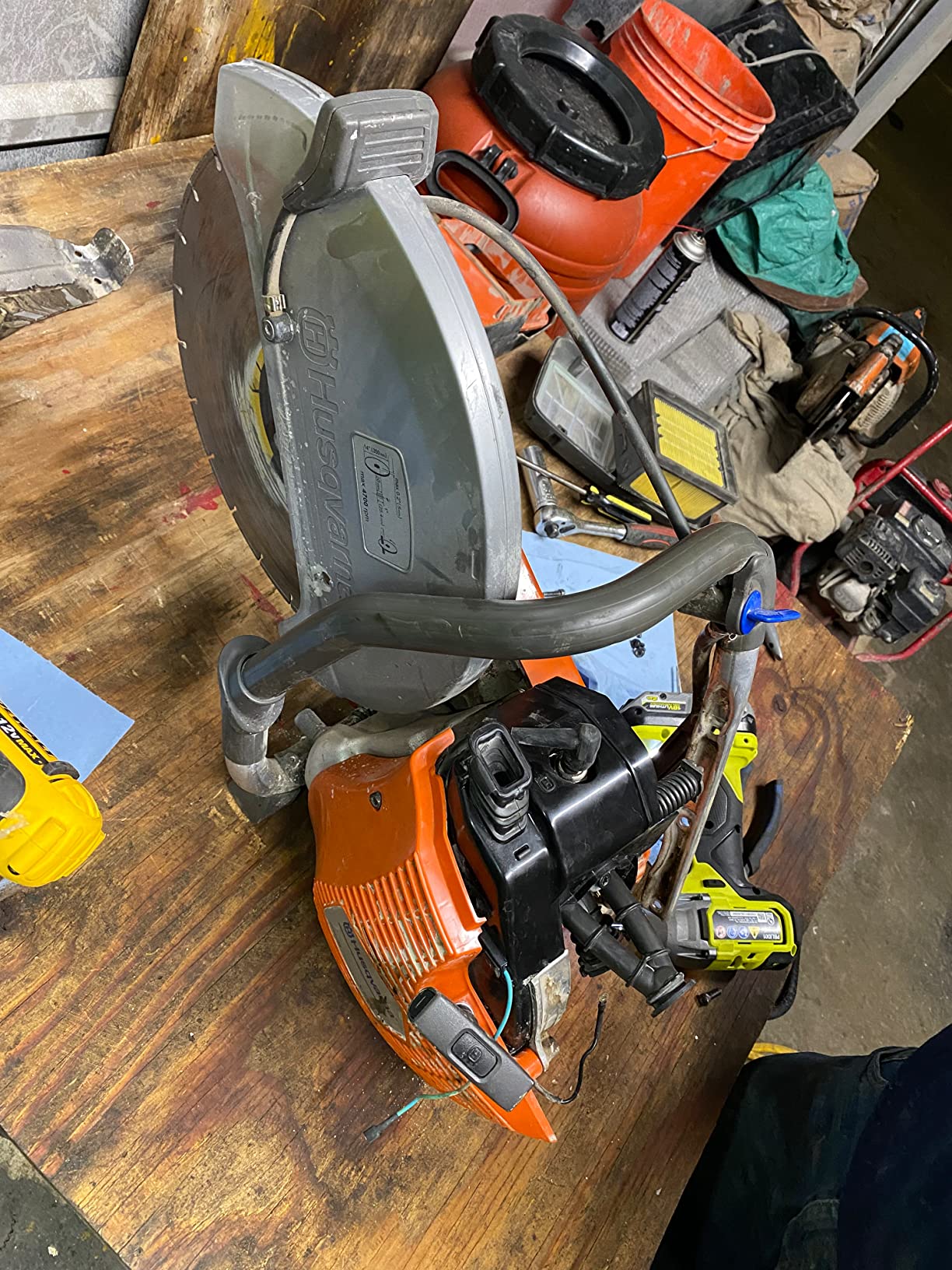Husqvarna K770 + 1 Shark Blade - 16