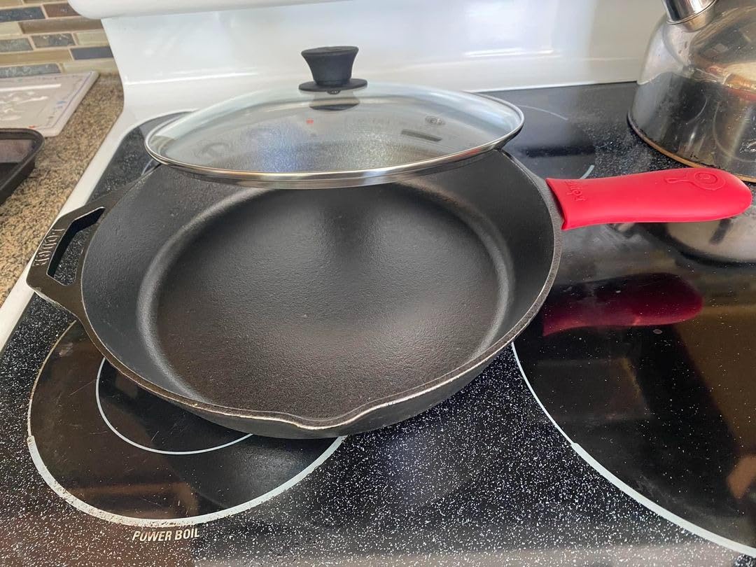 Lodge Seasoned Cast Iron Skillet, 12 Inches with Silicone Hot Handle Holder customer photo 2