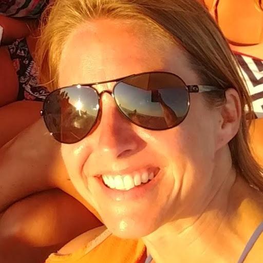 Oakley womens Oo4079 Feedback Pilot Sunglasses customer photo 1