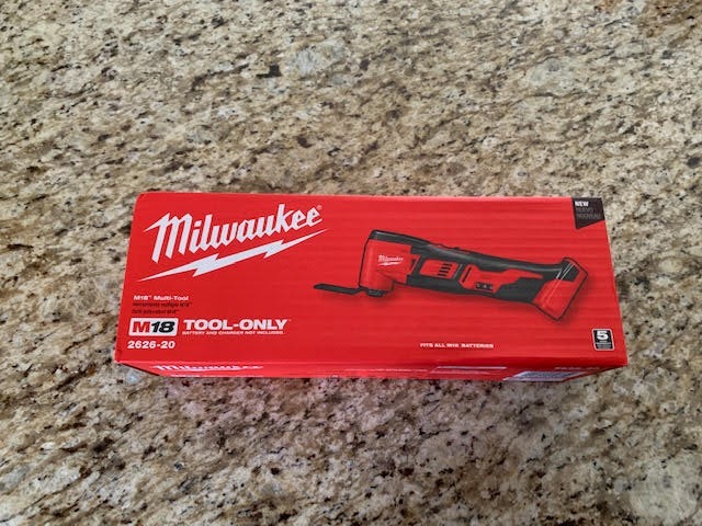Milwaukee 2626-20 M18 18V Lithium Ion Cordless 18,000 OPM Orbiting Multi Tool with Woodcutting Blades and Sanding Pad with Sheets Included (Battery Not Included, Power Tool Only) customer photo 2