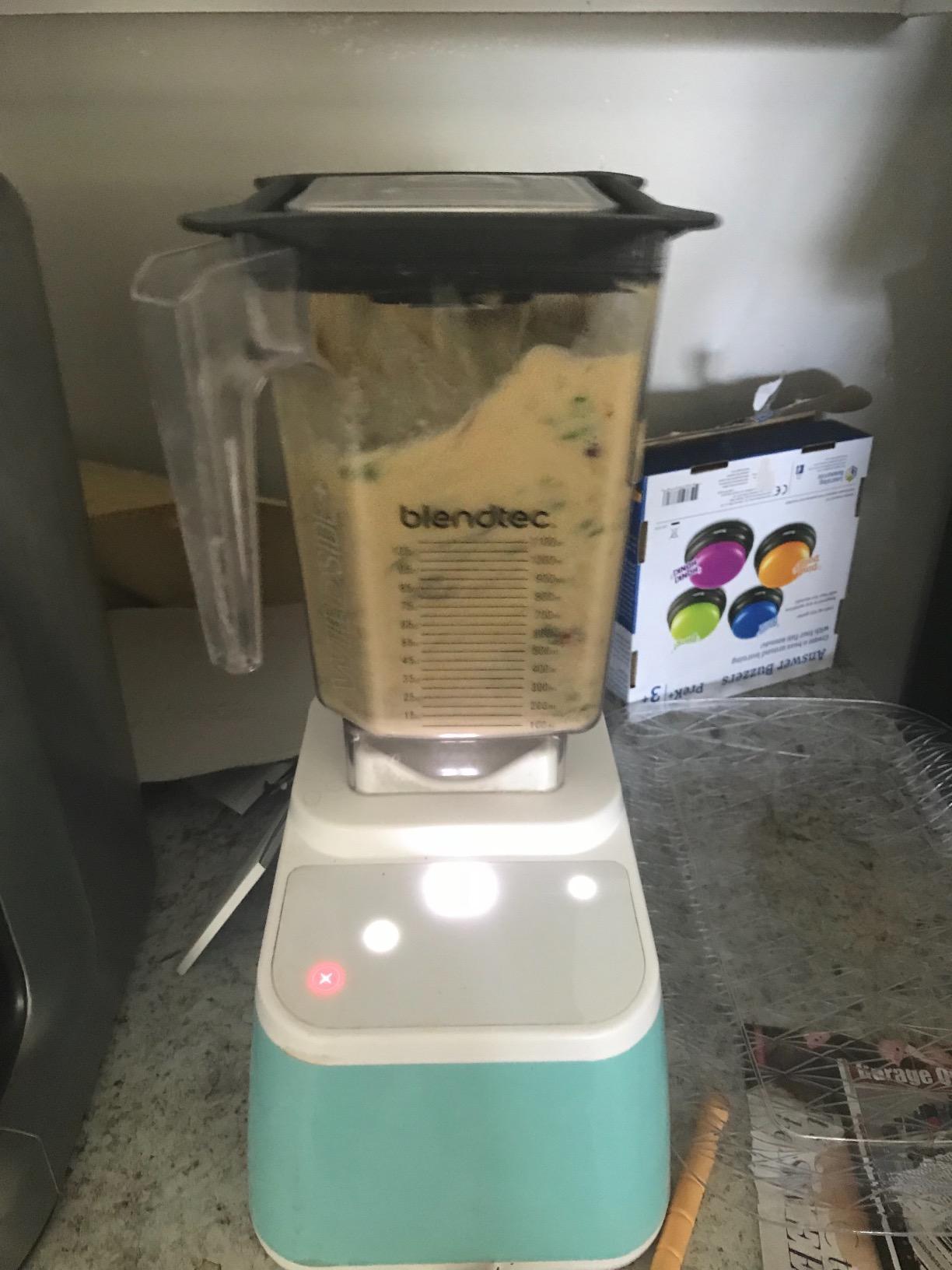 Orgain Organic Vegan Protein Powder, Vanilla Bean - 21g Plant Protein, 6g Prebiotic Fiber, No Lactose Ingredients, No Added Sugar, Non-GMO, for Shakes & Smoothies, 2.03 lb customer photo 1