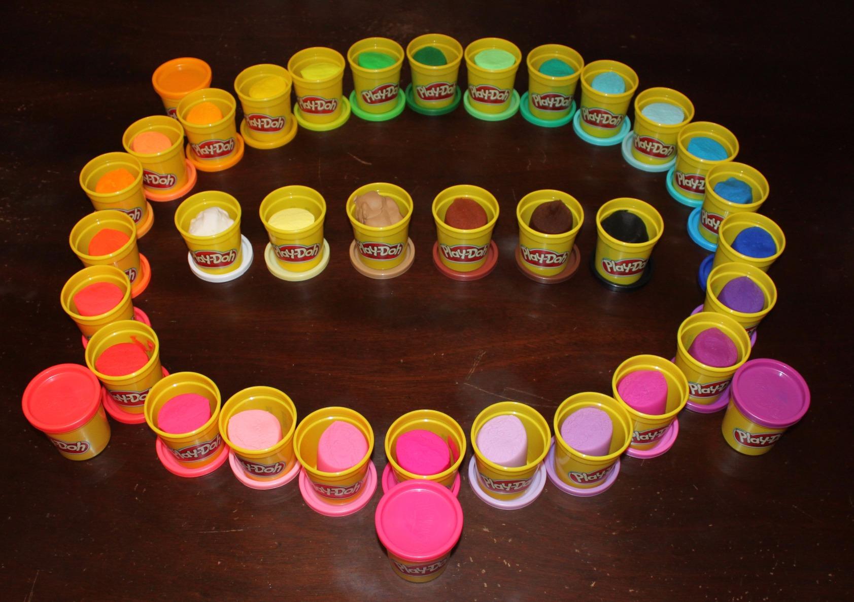 Play-Doh Modeling Compound 36-Pack Case of Colors, Non-Toxic, 3 Oz Cans, Ages 2+ customer photo 2