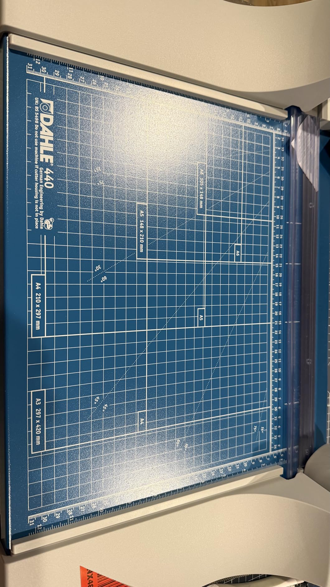 Dahle 472 Premium Rolling Trimmer, 72